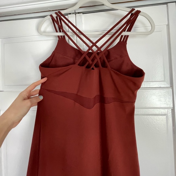 Athleta Hyper Focused Strappy Dress - Picture 7 of 8